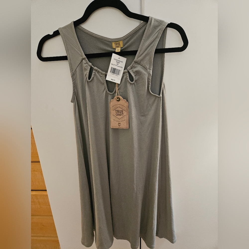 True Craft Gray Sleeveless Dress